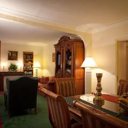 Aparthotel Lion D'or Parigi