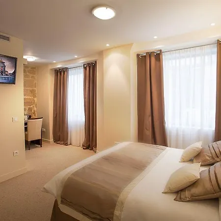 Aparthotel Lion D'or